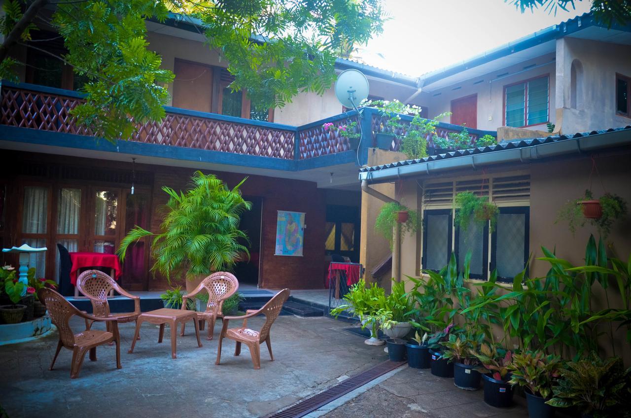 أنرادابورام Lake View The Tourist Guest House المظهر الخارجي الصورة