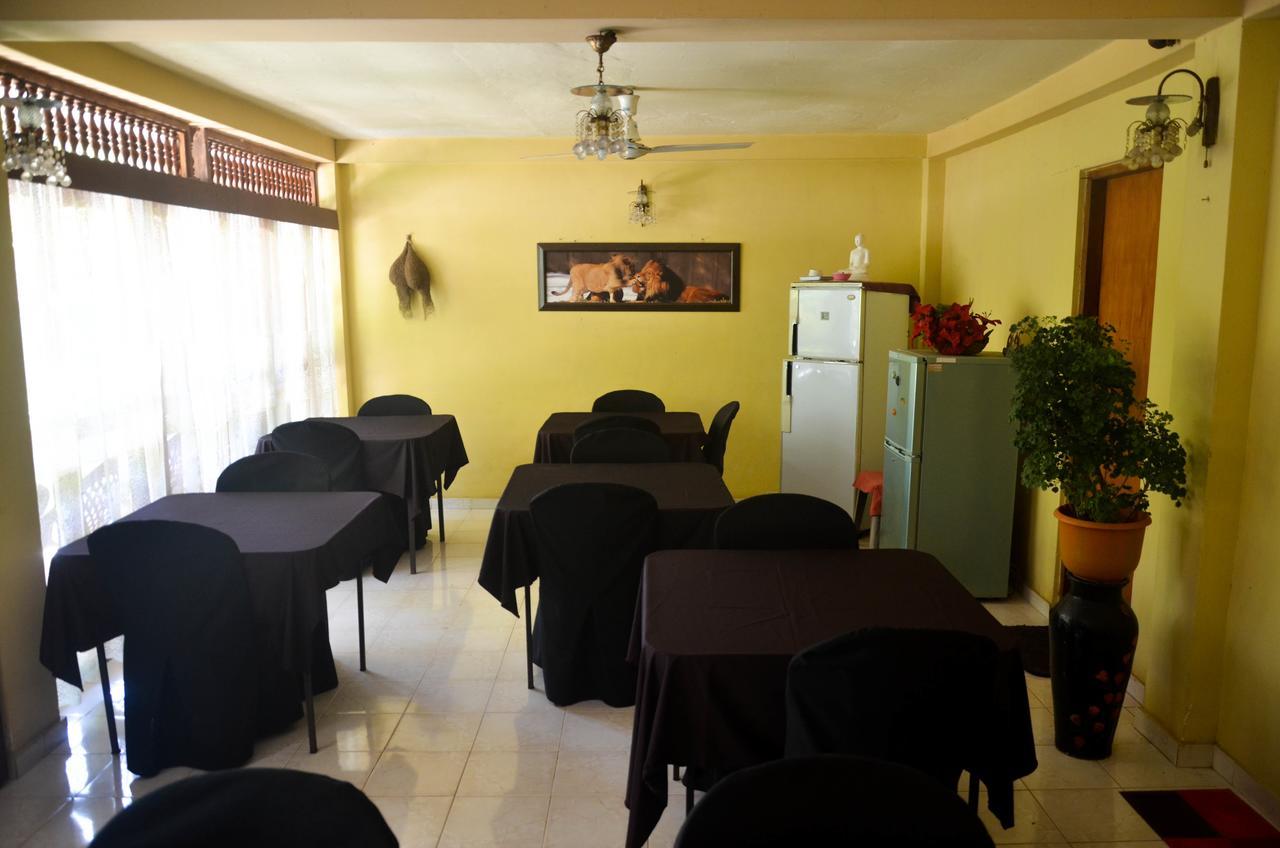 أنرادابورام Lake View The Tourist Guest House المظهر الخارجي الصورة