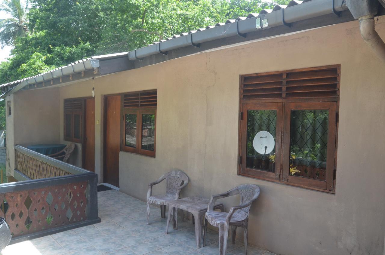 أنرادابورام Lake View The Tourist Guest House المظهر الخارجي الصورة